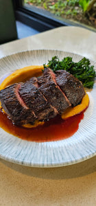 Pan Roasted Petite Tender Steak w Char-Grilled Broccolini & Classic Mashed Potatoes ( 200gm )