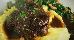 Braised Wagyu Beef Cheeks with Red Wine Sauce & Mash Potatoes